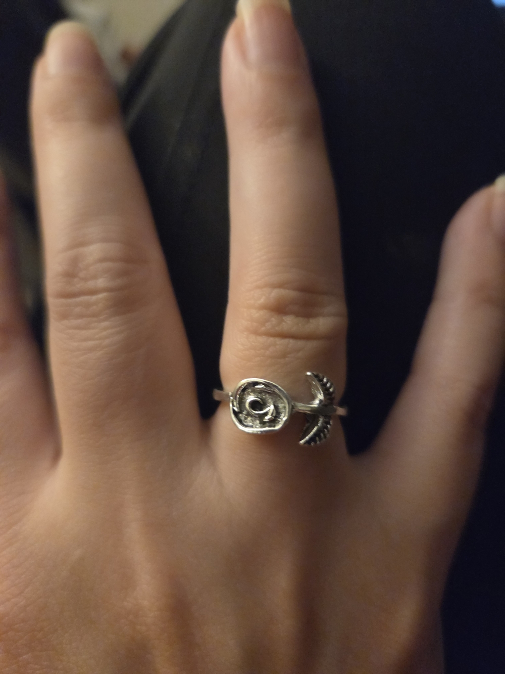 Silver Toned Rose Ring - Size 5